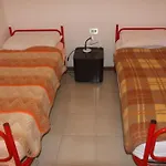 Spacious Flat Surrounded By Nature - Beahost
