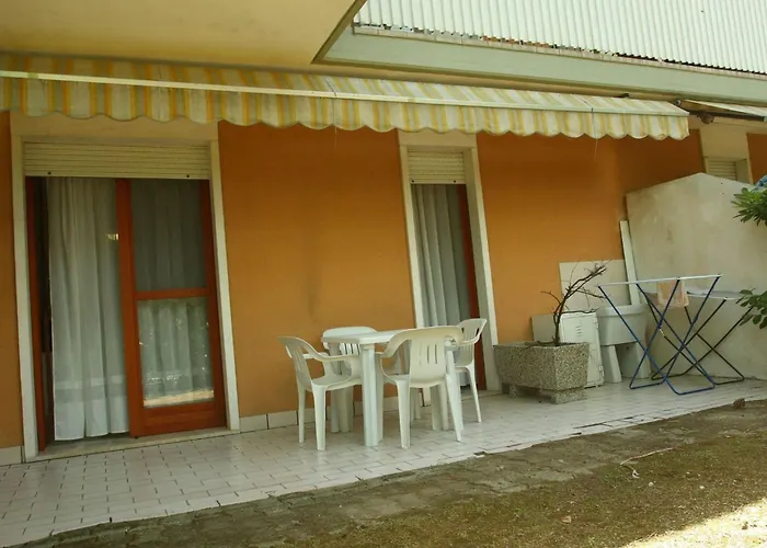 Spacious Flat Surrounded By Nature - Beahost